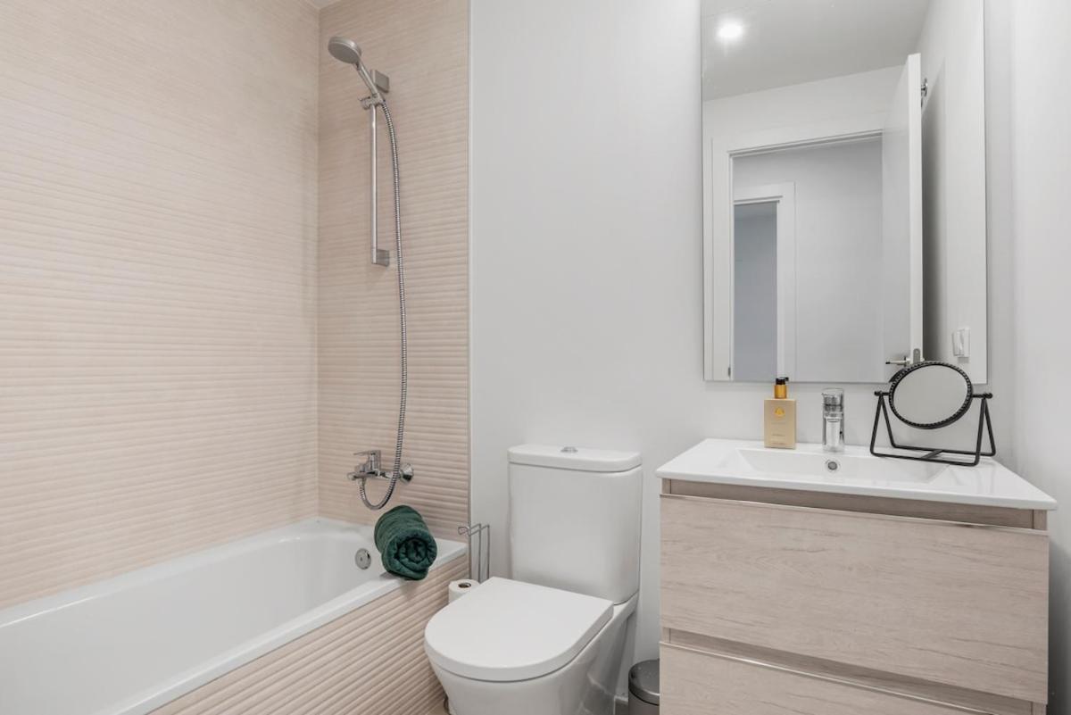 Casa Urban Gardens Apartment Estepona Exterior photo